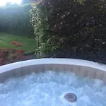 La De Lola Bed and Breakfast 3*