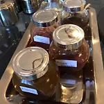 La De Lola Nocleg ze śniadaniem Waterloo