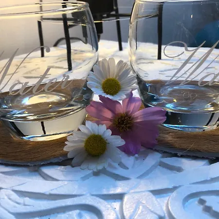 Bed & Breakfast La De Lola