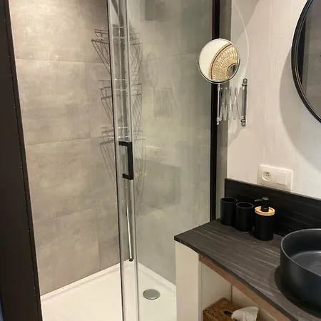 La De Lola Bed & Breakfast